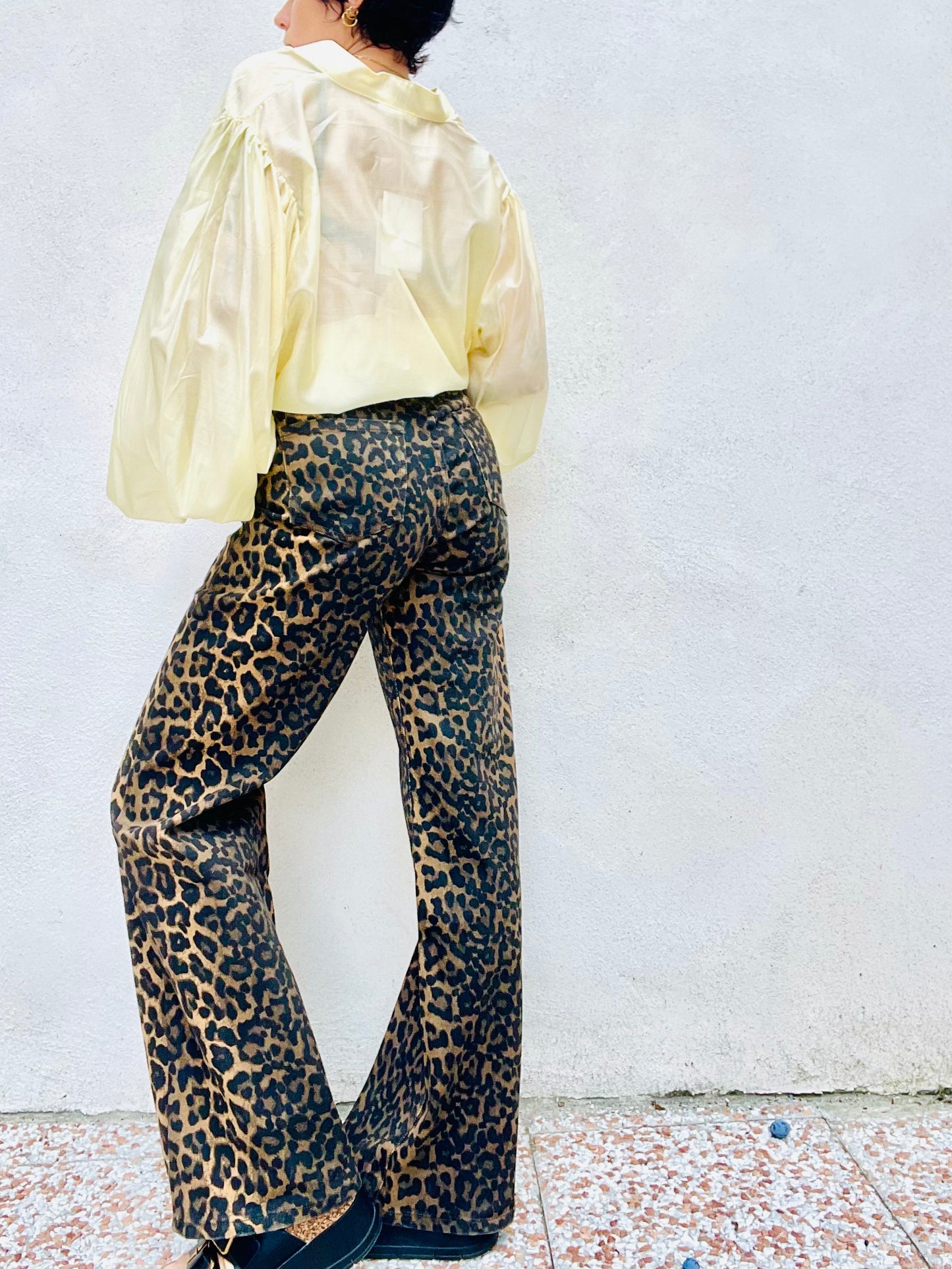 Jeans maculato a palazzo
