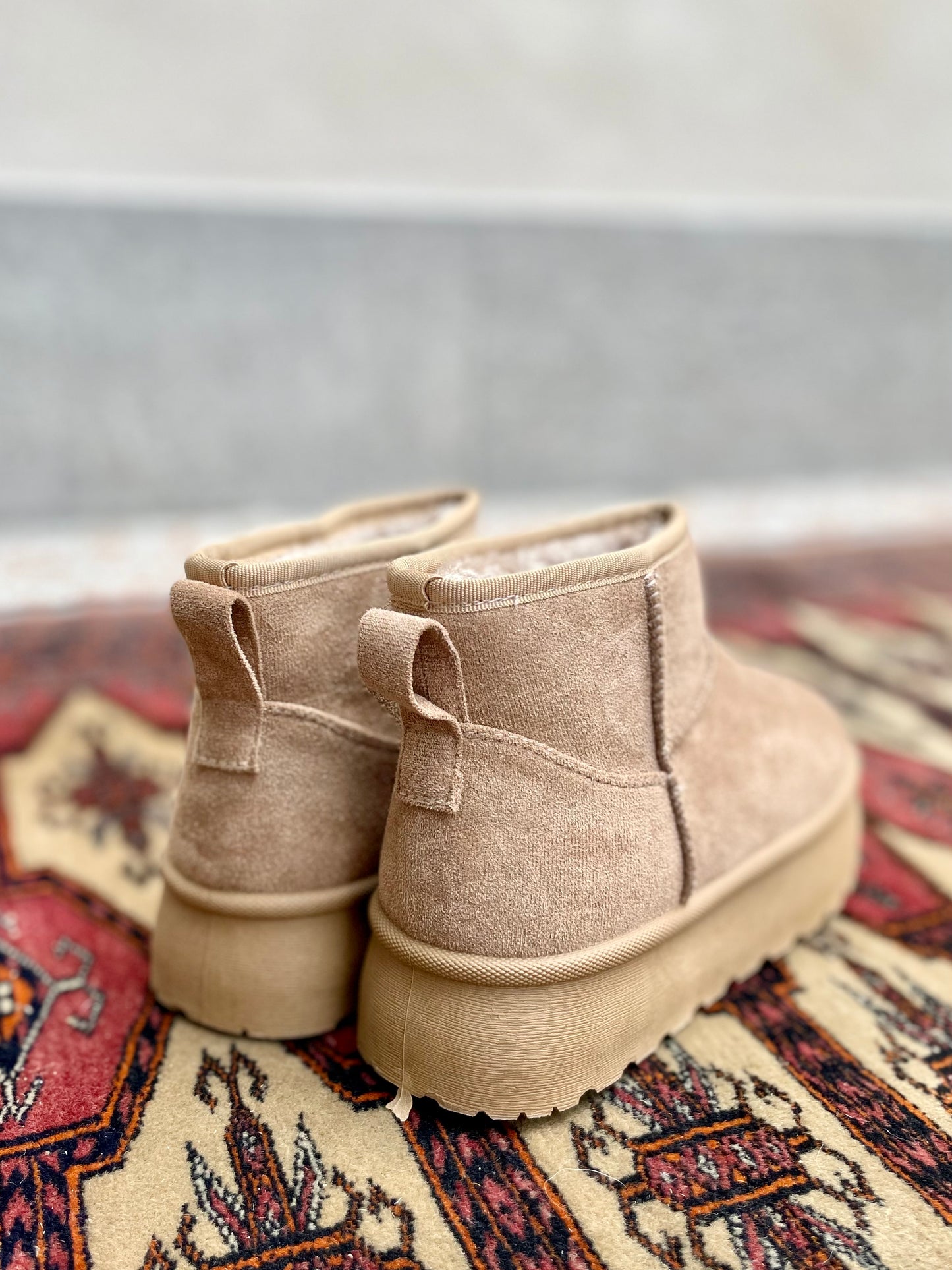 Stivaletto platform beige