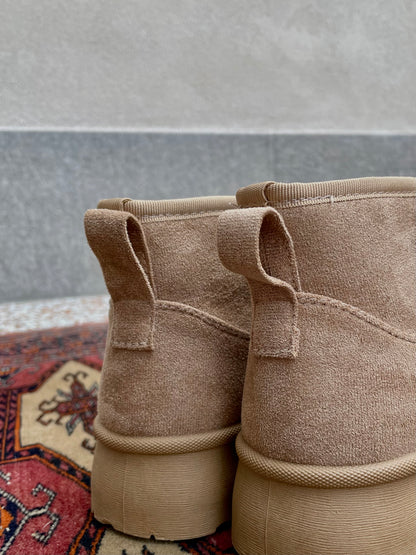 Stivaletto platform beige