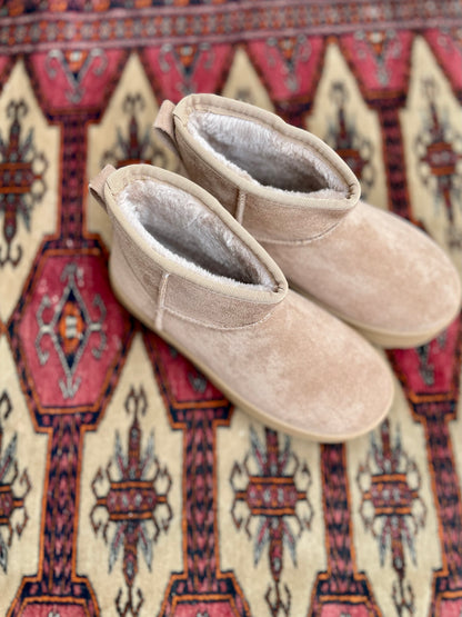 Stivaletto platform beige