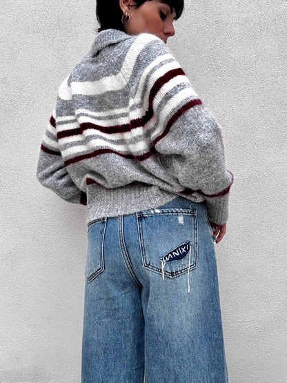 Jeans Wide Leg con strappo