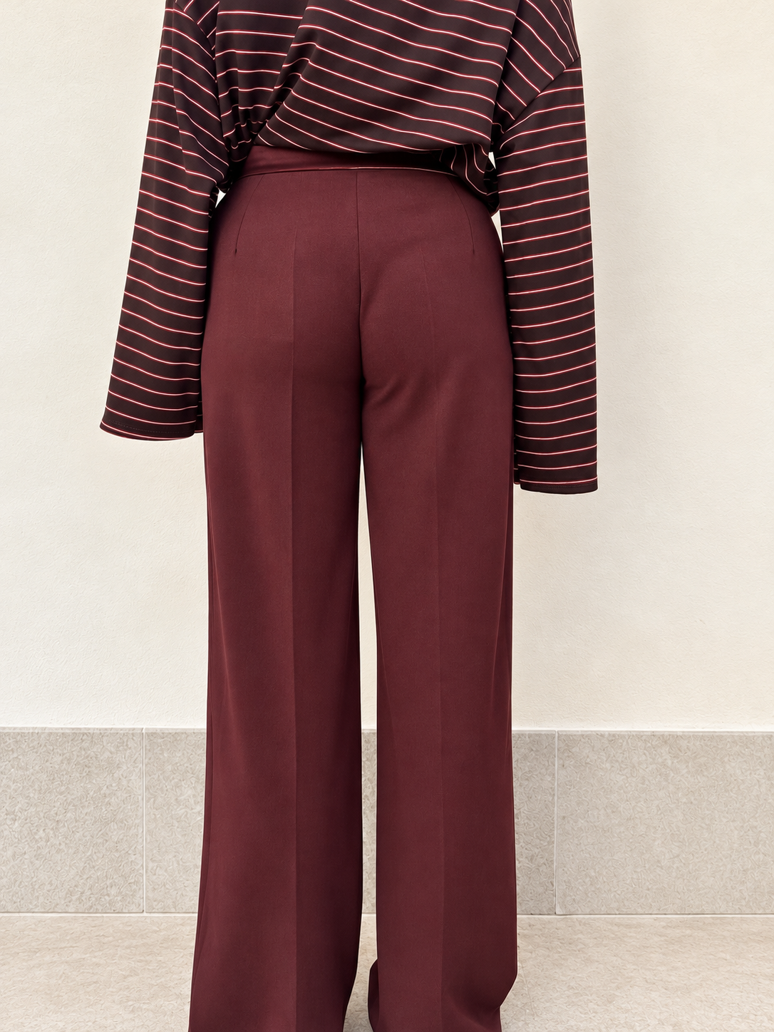 Pantalone palazzo con vita in raso
