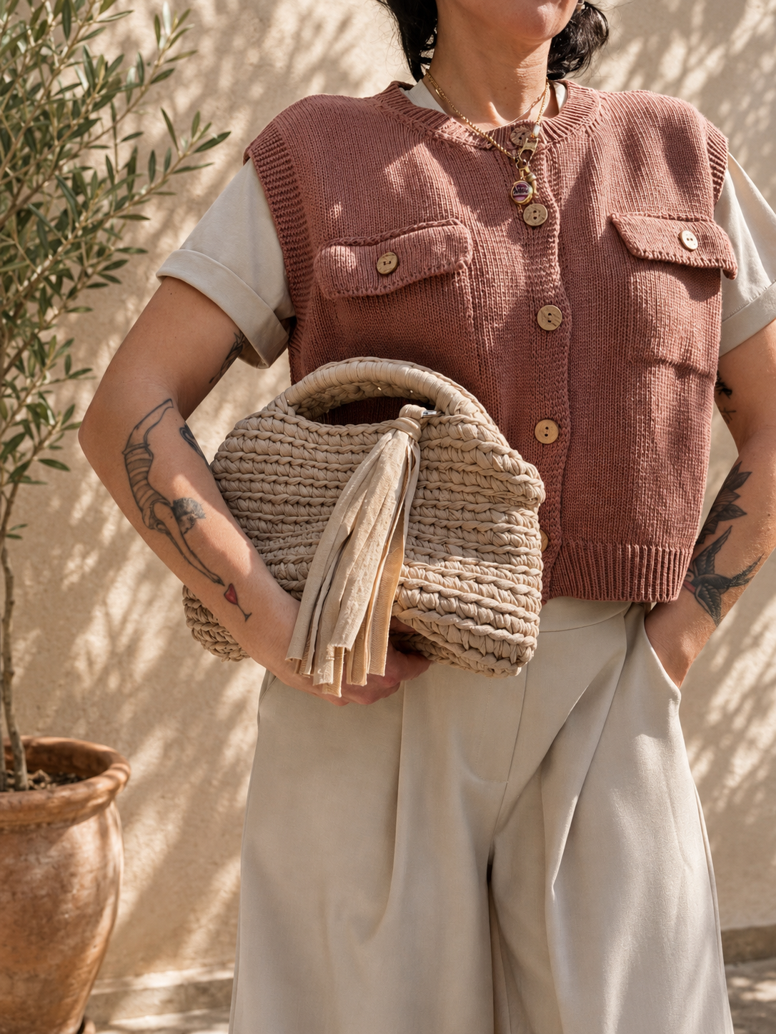 Noah Pochette Medium Beige