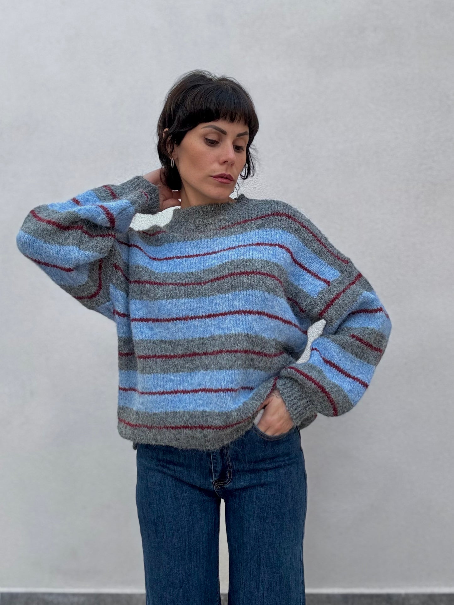 Maglioncino rigato manica a sbuffo