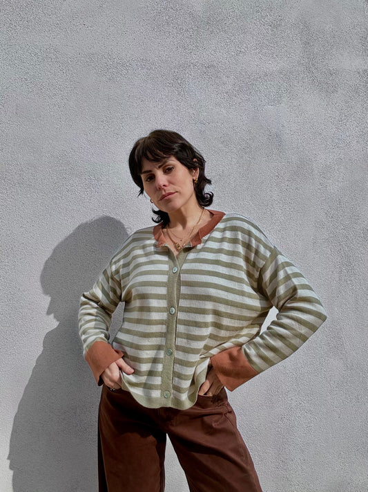 Cardigan a righe con profili