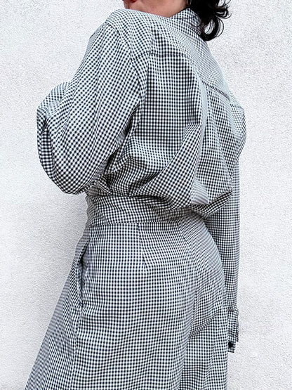 Camicia Vichy over con cravatta