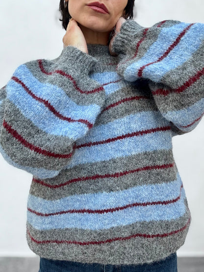 Maglioncino rigato manica a sbuffo