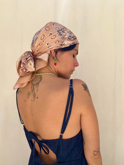 Foulard fantasia Paisley Cipria