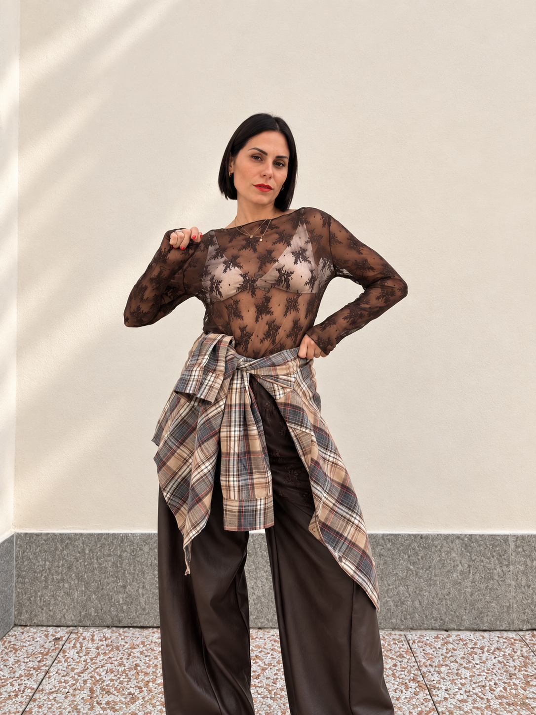 Maglia in tulle ricamata Marrone