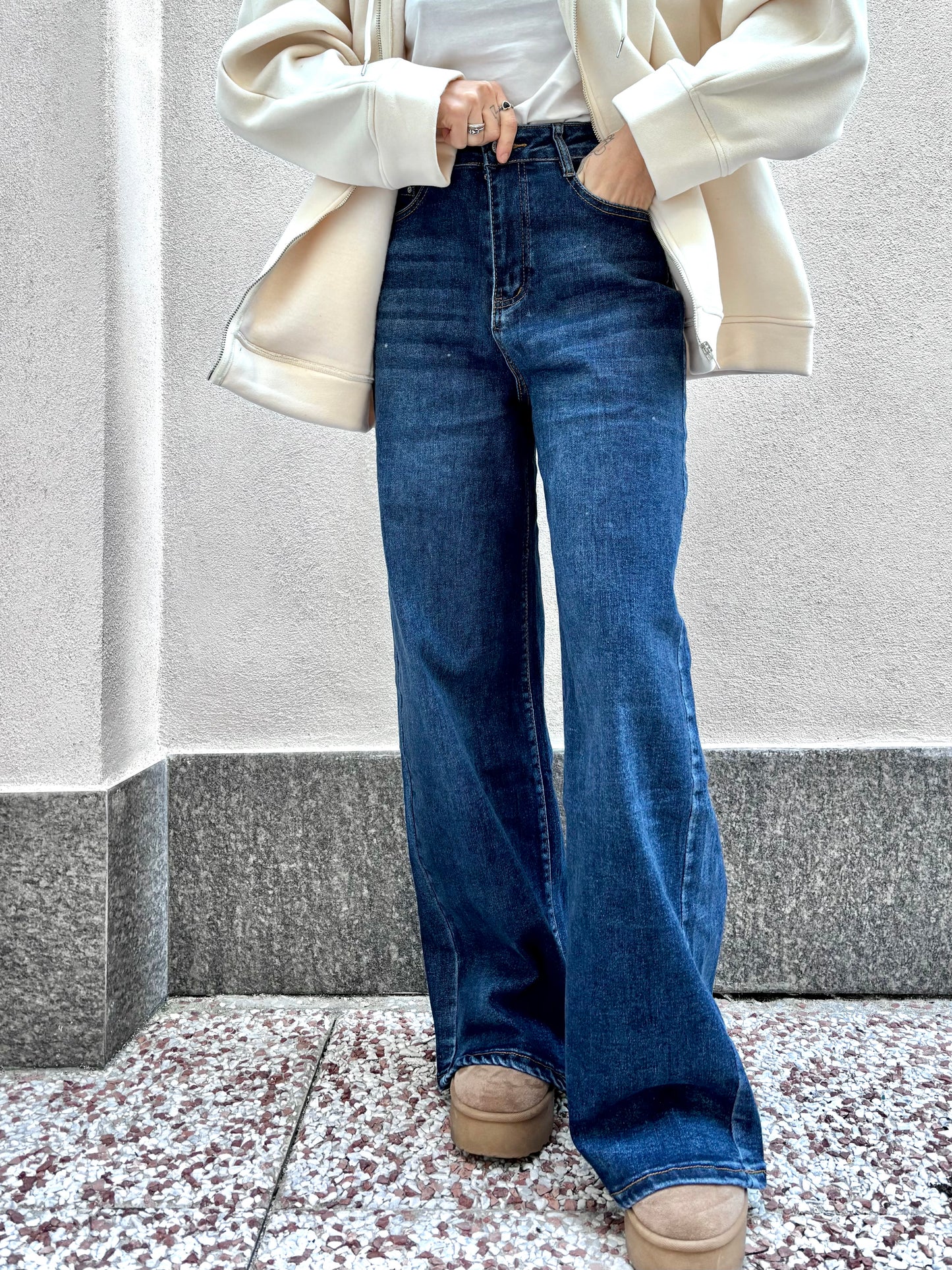 Jeans denim con sfumature